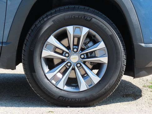 Certified 2025 Chevrolet Equinox LT w/ Convenience Package II AWD/4WD image 13