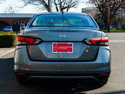 Used 2024 Nissan Versa S w/ Trunk Package image 5