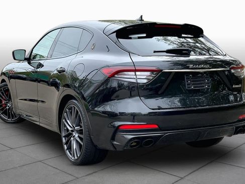 Used 2021 Maserati Levante Trofeo AWD/4WD image 12