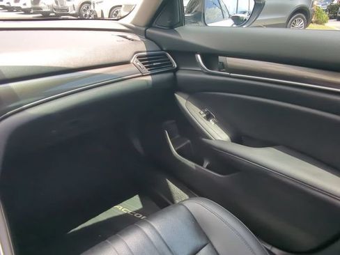 Used 2022 Honda Accord Sport Special Edition image 17