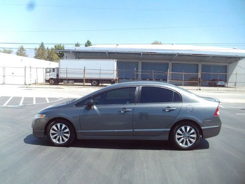 Used 2011 Honda Civic EX-L image 7