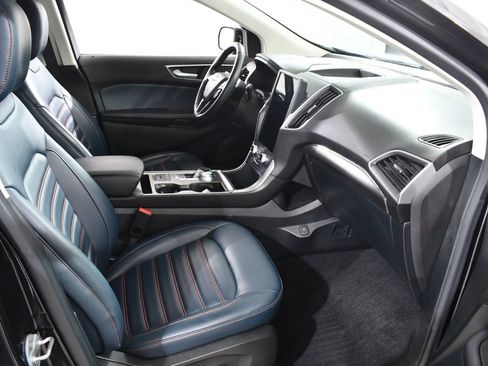 Used 2022 Ford Edge SEL w/ Sport Appearance Package image 10
