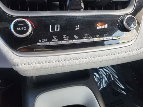 Used 2021 Toyota Corolla SE w/ Carpet Mat Package (TMS) image 47