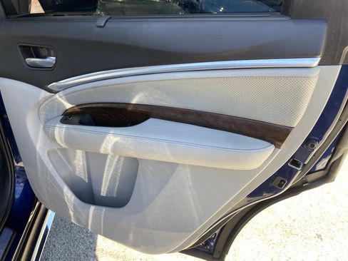 Used 2019 Acura MDX FWD w/ Tech & Entertainment image 22