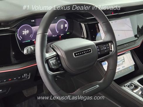 Used 2025 Jeep Wagoneer S Limited AWD/4WD image 29