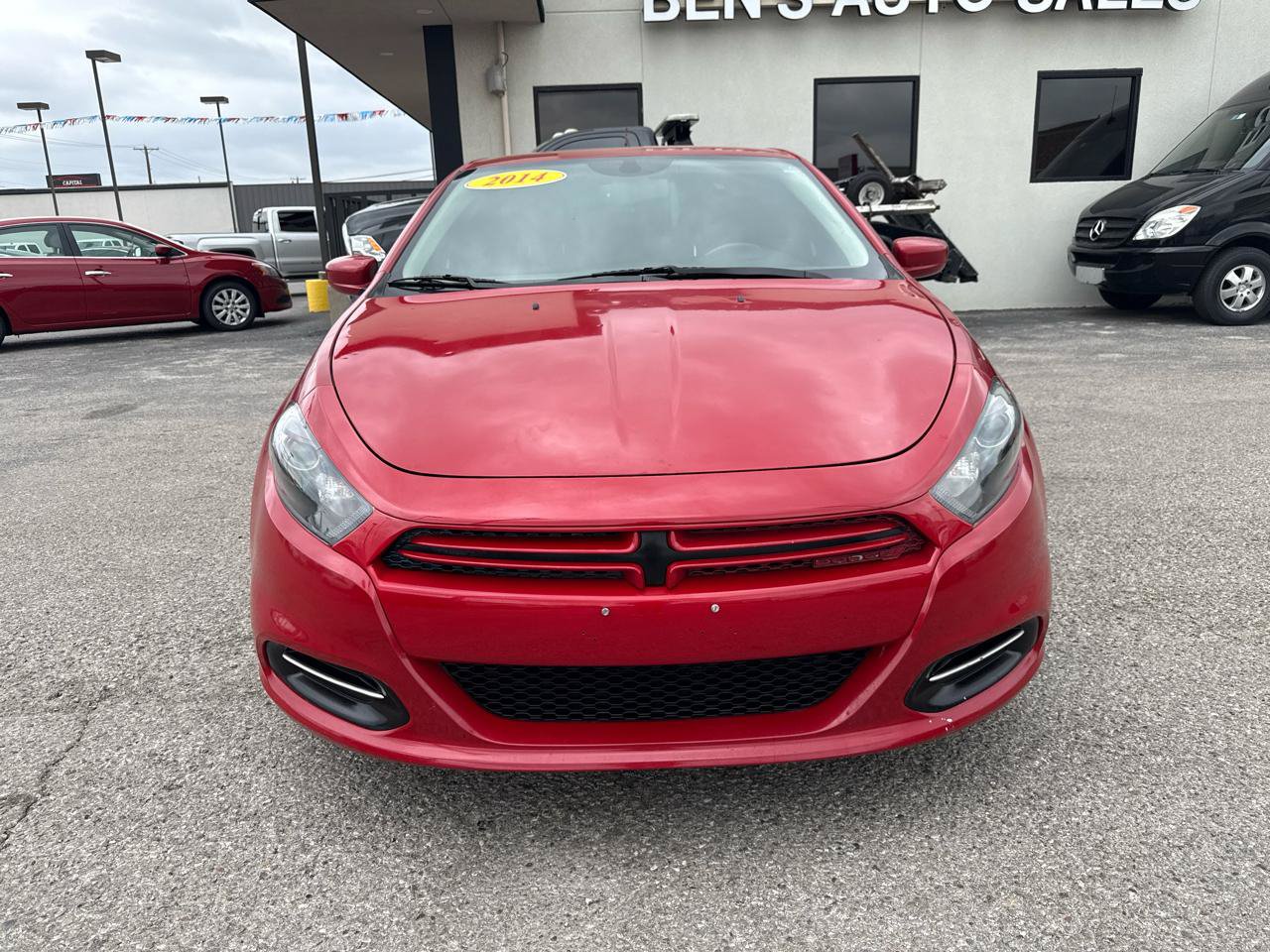 Used 2014 Dodge Dart SXT FWD image 3