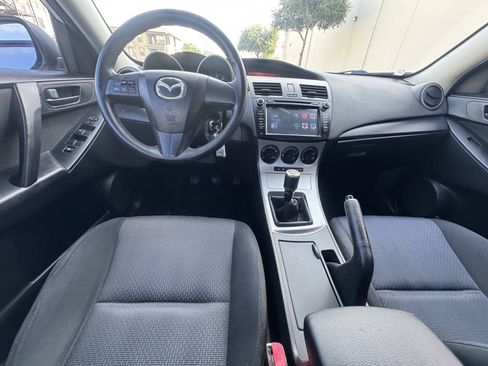 Used 2010 MAZDA MAZDA3 i Sport FWD image 11