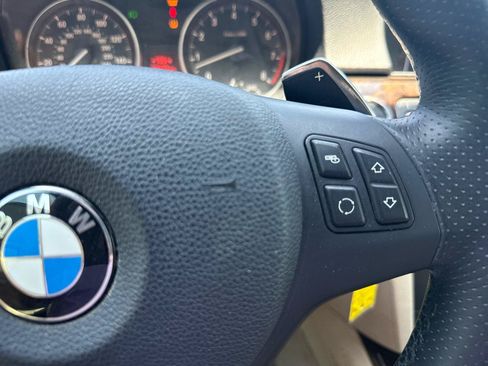 Used 2013 BMW 328i xDrive Coupe AWD/4WD image 25