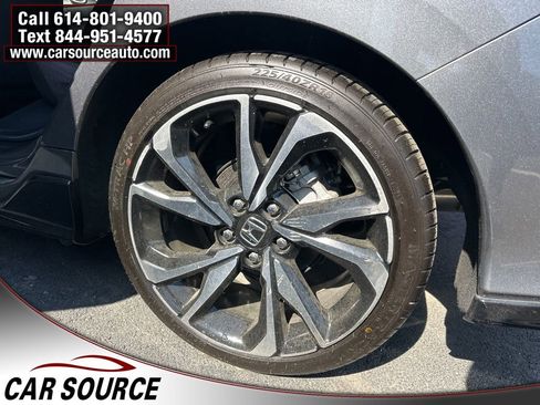 Used 2018 Honda Civic Sport image 14