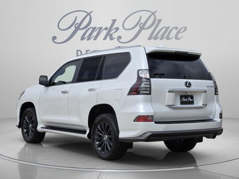 Certified 2023 Lexus GX 460 Luxury w/ Sport Design Package AWD/4WD image 3