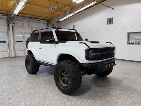 Used 2021 Ford Bronco Wildtrak image 6