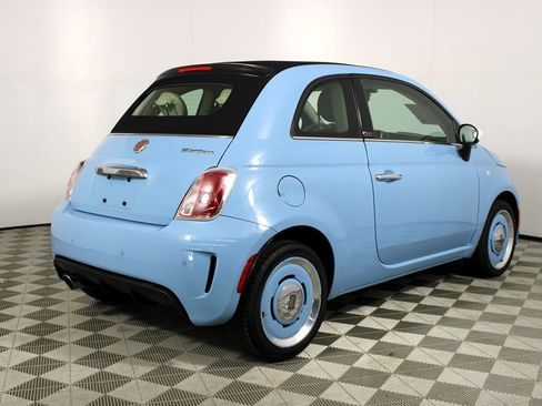 Used 2019 FIAT 500 Lounge image 36