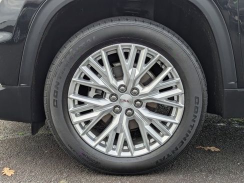 Used 2024 GMC Acadia Elevation image 45