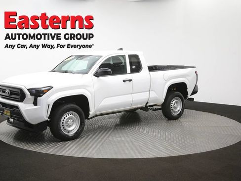 Used 2025 Toyota Tacoma SR RWD image 52