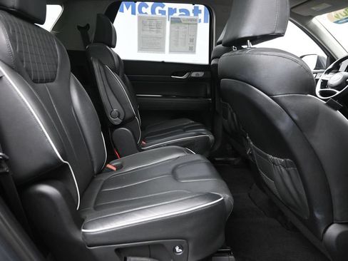 Used 2023 Hyundai Palisade Limited AWD/4WD image 10