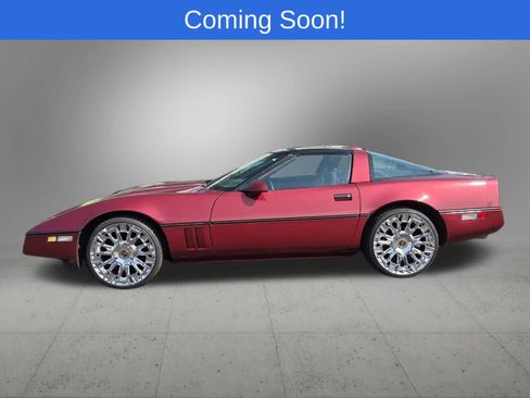 Used 1987 Chevrolet Corvette Coupe RWD image 3