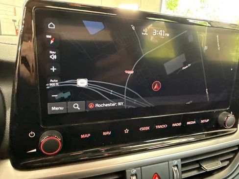 Certified 2023 Kia Forte GT-Line w/ GT-Line Technology Package FWD image 30