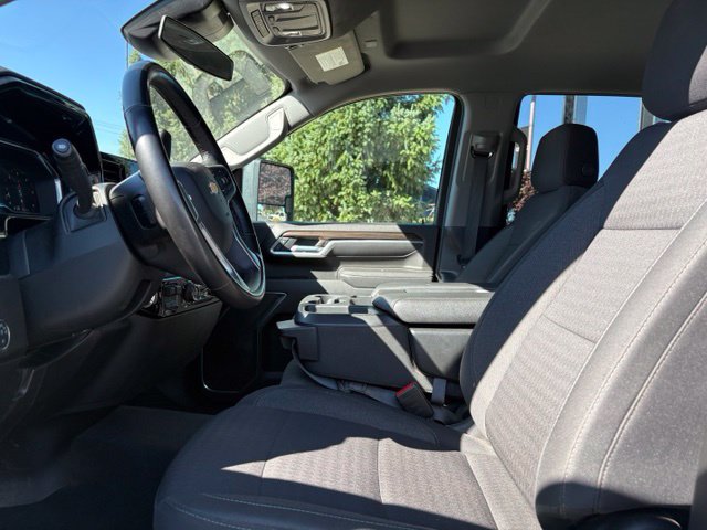 Used 2025 Chevrolet Silverado 2500 LT w/ Convenience Package AWD/4WD image 20