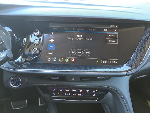 Used 2023 Buick Envision Preferred image 14