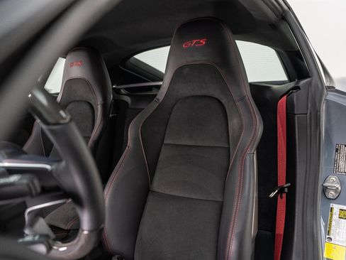 Used 2024 Porsche 718 Cayman GTS RWD image 22