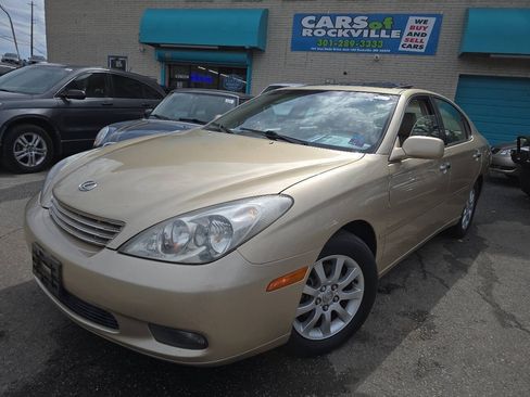Used 2004 Lexus ES 330 FWD image 3