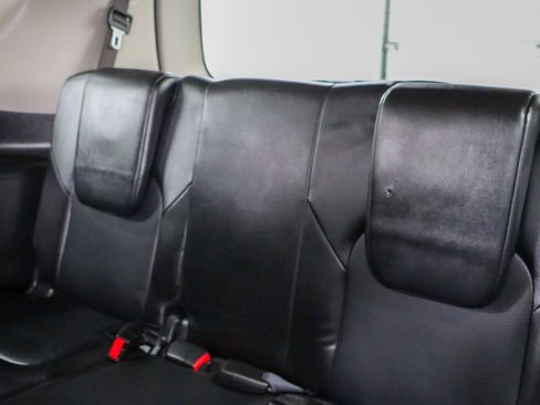 Used 2020 Nissan Armada SL w/ Premium Package image 27