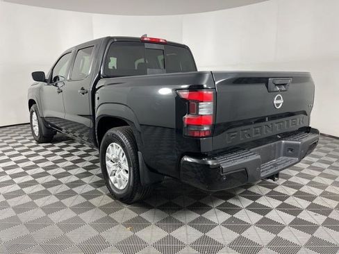 Used 2023 Nissan Frontier SV w/ SV Convenience Package image 5