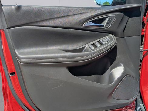 Used 2024 Buick Encore GX Sport Touring image 11