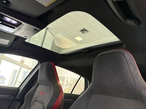 New 2026 Volkswagen Golf SE image 16