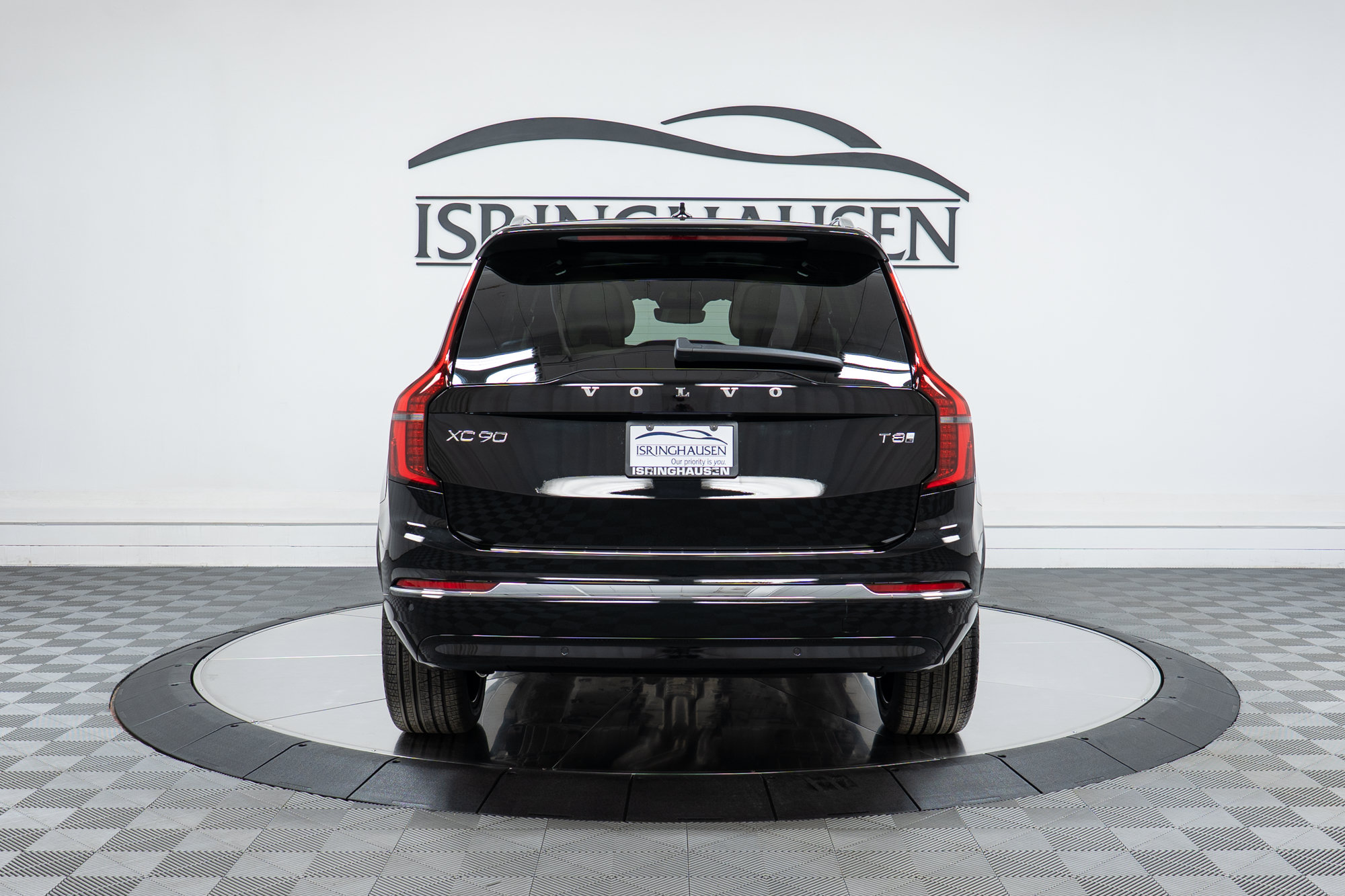 New 2026 Volvo XC90 T8 Plus w/ Protection Package Premier AWD/4WD image 6