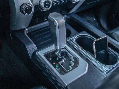 Used 2017 Toyota Tundra Platinum image 17