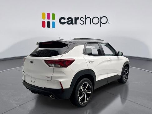 Used 2023 Chevrolet TrailBlazer RS w/ Sun and Liftgate Package AWD/4WD image 5