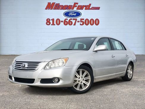 Used 2009 Toyota Avalon Limited image 1