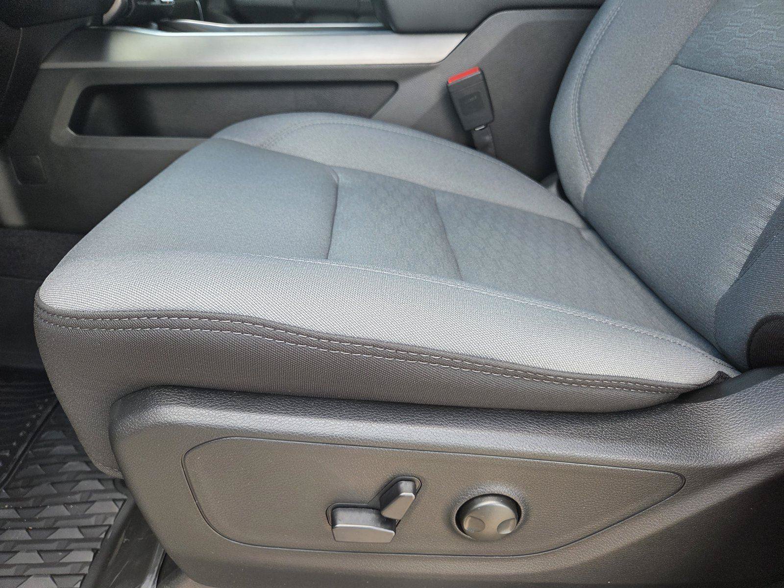 New 2026 RAM 1500 Big Horn AWD/4WD image 17