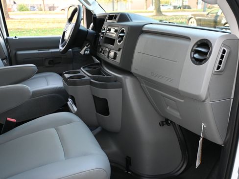 New 2026 Ford E-350 and Econoline 350 Super Duty w/ Power Equipment Group image 24