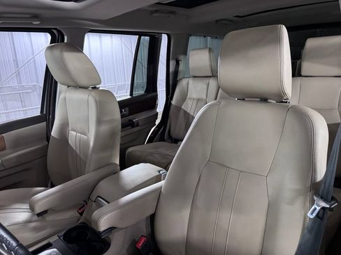 Used 2016 Land Rover LR4 HSE AWD/4WD image 45