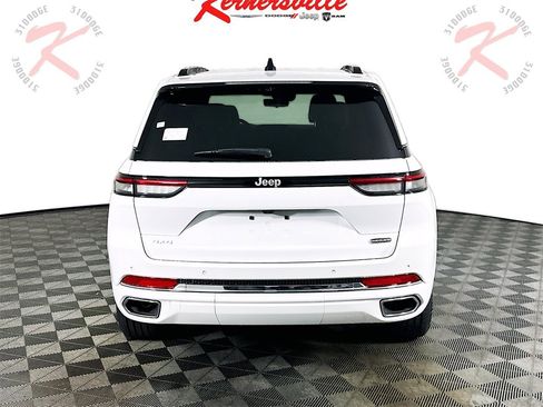 New 2025 Jeep Grand Cherokee Overland image 6