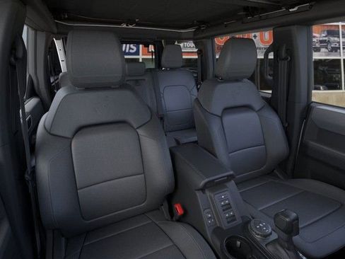 New 2025 Ford Bronco Big Bend w/ Black Diamond Package image 10