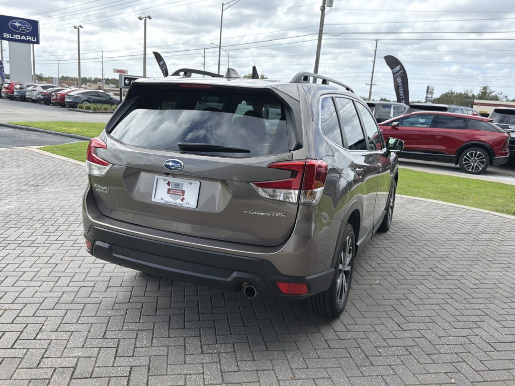 Certified 2023 Subaru Forester Limited AWD/4WD image 5