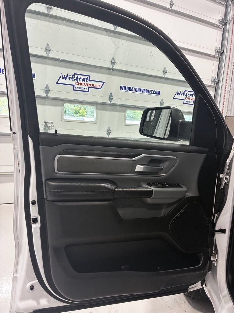 Used 2020 RAM 1500 Big Horn AWD/4WD image 13