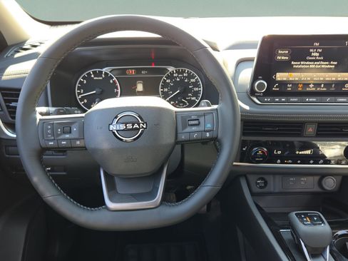 New 2026 Nissan Rogue SV FWD image 11