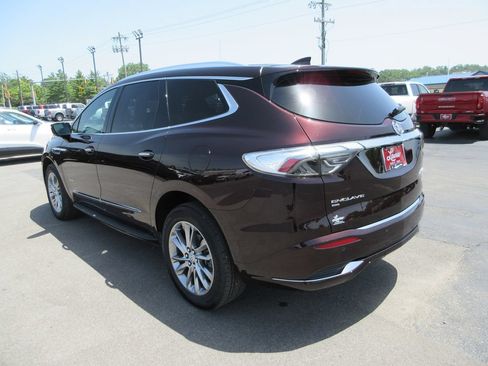 Certified 2024 Buick Enclave Avenir w/ Avenir Technology Package AWD/4WD image 9