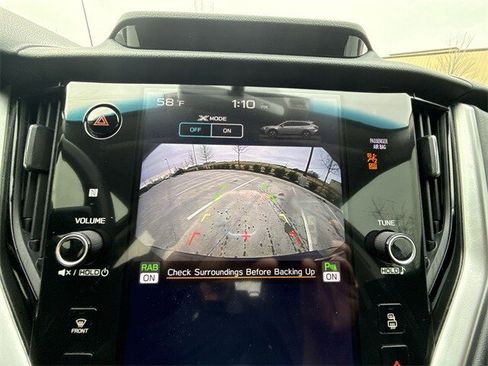 Used 2020 Subaru Outback Limited image 17