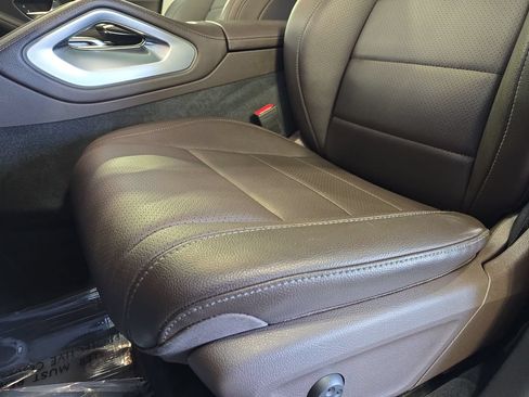 Used 2020 Mercedes-Benz GLE 350 4MATIC image 32