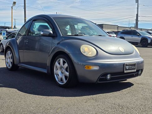 Used 2003 Volkswagen Beetle GLS FWD image 4