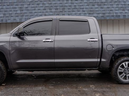 Used 2018 Toyota Tundra SR5 w/ SR5 Upgrade Package image 2