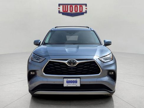 Used 2021 Toyota Highlander Platinum image 5