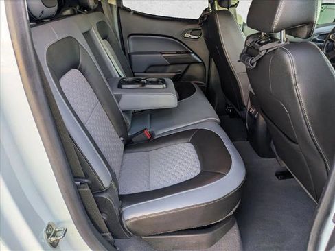 Used 2019 Chevrolet Colorado Z71 image 17