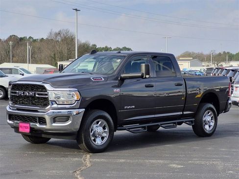 Used 2020 RAM 2500 Tradesman image 3