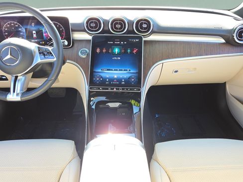 Used 2024 Mercedes-Benz C 300 Sedan image 13